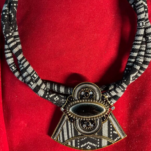 Bib Statement necklace. Black/Grey. Stones detail- Hand Made - Picture 2 of 8